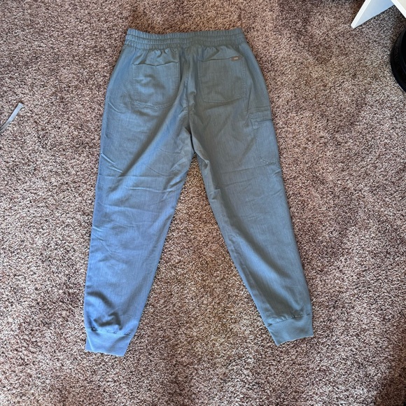 Limited Edition Figs Zamora Joggers - Picture 4 of 5